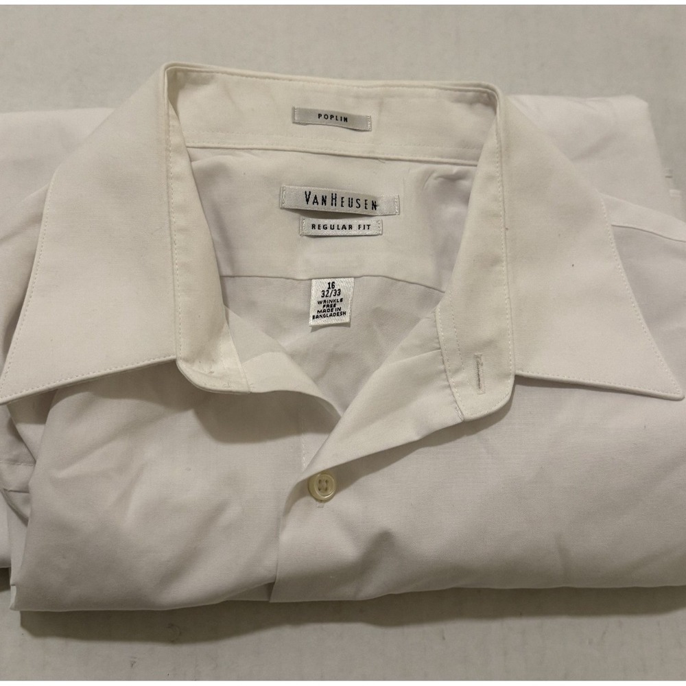 Poplin Van Heusen Regular Fit WrinkleFree Long Sleeve Shirt Button Down Sz 32x33